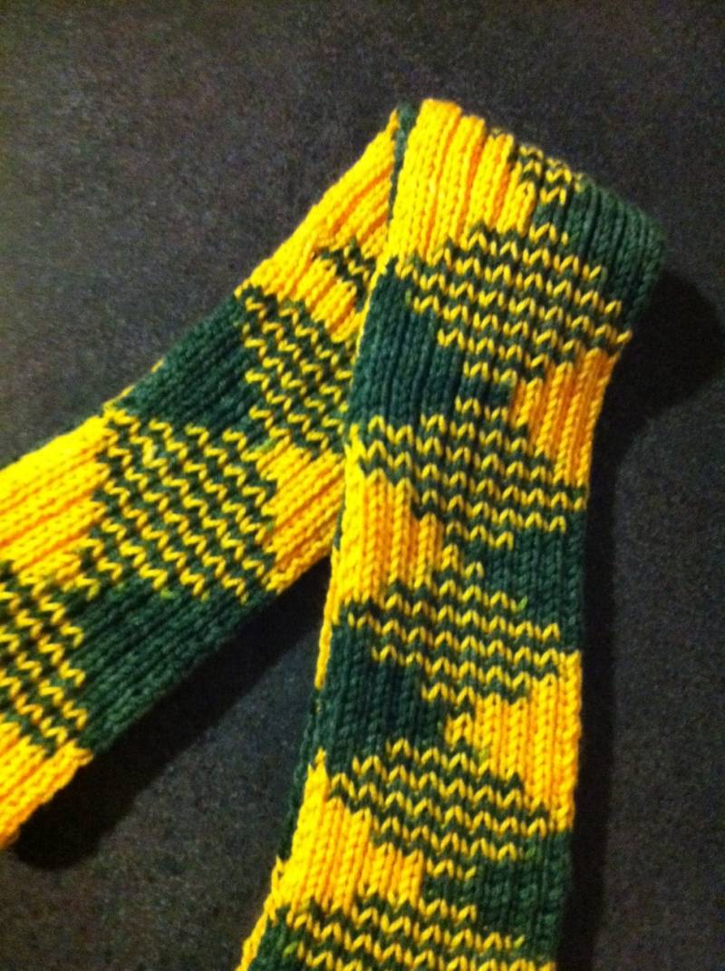 Green Bay Packers Schal Gestrickt, Grün Und Gold von ElokintCreations