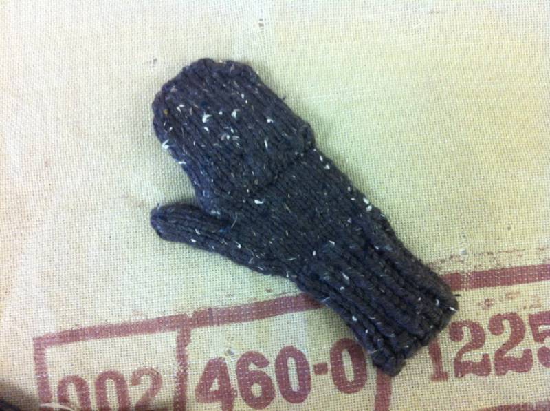 Klappen-Fäustlinge Gestrickt, Wunschfarben von ElokintCreations