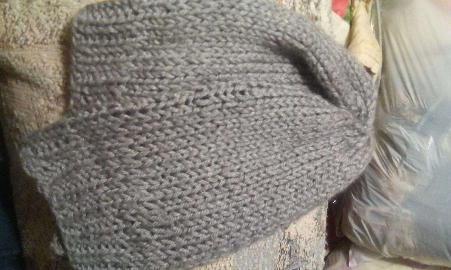 Graue Strickmütze Slouch Graue Strickmütze Slouch von ElorasCreations
