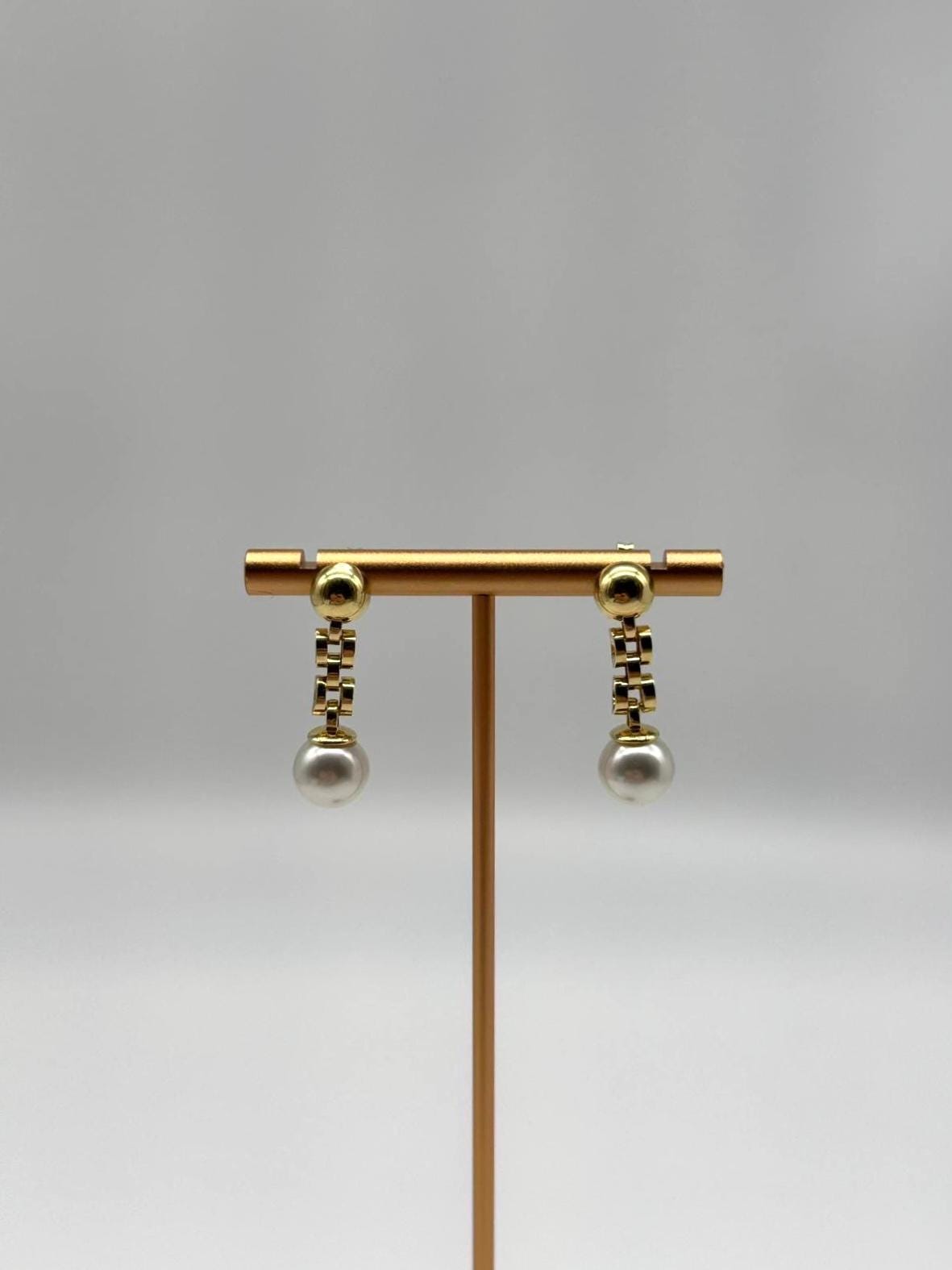 18K Gold-Plated 925 Sterling Silver Earrings | Elegant Pearl in A Chain Design Minimalist Jewelry von EloureJewelry