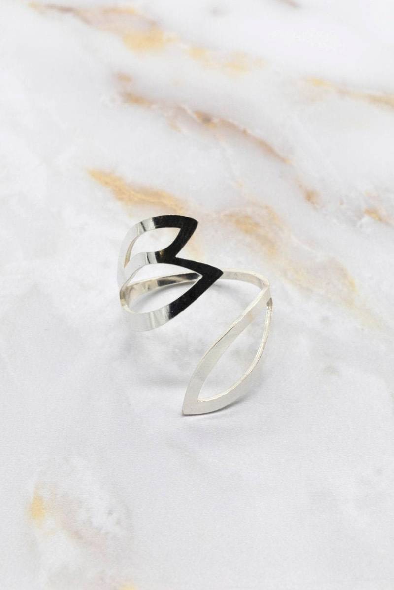 Ausverkauf. Silber Ring. Pflanzlichen. Sterling Silber 925. Flexibler Silberne Handgearbeitete Ringe Ausverkauf. Silber Ring. Pflanzlichen. Sterling Silber 925. Flexibler Silberne Handgearbeitete Ringe von Elpezdorado