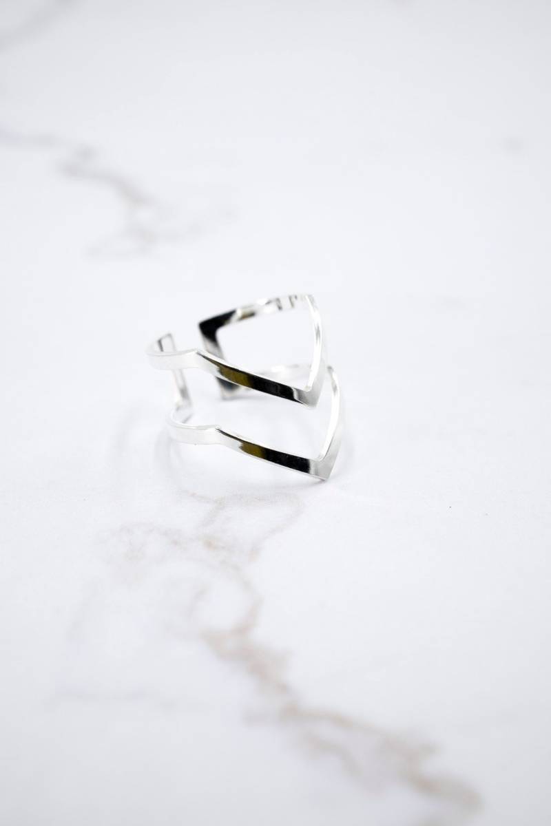 Silber Ring. 2Arrows. Sterling Silber 925. Flexibler Silberne Handgearbeitete Ringe Silber Ring. 2Arrows. Sterling Silber 925. Flexibler Silberne Handgearbeitete Ringe von Elpezdorado