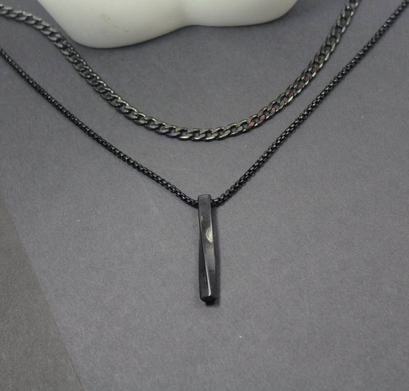Schwarze Edelstahl Halskette. Mehrstrangschmuck Für Ihn. 2Er Set Layering Halskette Freund. Twist Bar Halskette。 Jubiläum Schwarze Edelstahl Halskette. Mehrstrangschmuck Für Ihn. 2Er Set Layering Halskette Freund. Twist Bar Halskette。 Jubiläum von ElseCreation