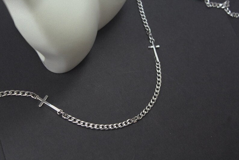 Seitlich Kreuz Jewelry.two Silber Geschenk, Doppel Halskette. Taufgeschenk, Weihnachtsgeschenk, Herrenkreuz Halskette, Christliche Geschenke von ElseCreation