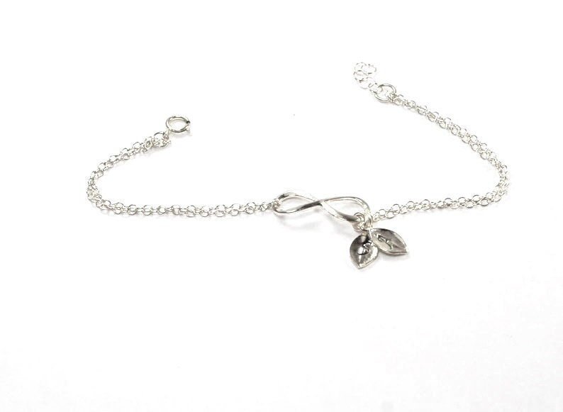 Infinity Armband, Personalisierte Eternity Schmuck, Benutzerdefinierte Zwei Buchstaben. Armband.etsy Unendliche Liebe Für Mama. Frau. Schwestern von ElseDesigns