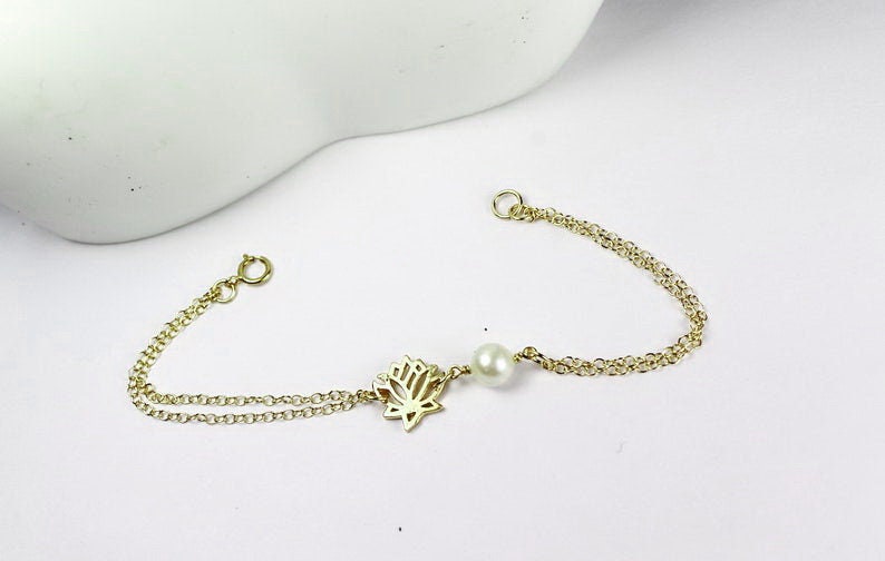 Lotusarmband, Blumenarmband, Yoga-Armband, Meditationsarmband, Spirituelles Armband, Achtsamkeitsarmband, Friedensarmband, Harmoniearmband von ElseDesigns