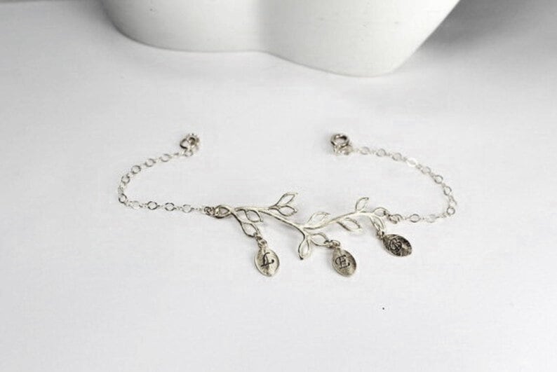 Olive Zweig Armband, Olivenzweig Olivenblatt Charms, Zweigschmuck, Armband von ElseDesigns