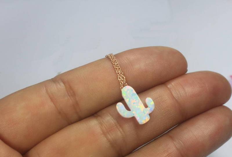 Opal-Halskette Kaktus-Schmuck. Von Der Wüste Inspirierte Halskette. Boho-Chic-Halskette. Opal-Anhänger. Natur Inspirierter Schmuck. Schmuck Im von ElseDesigns