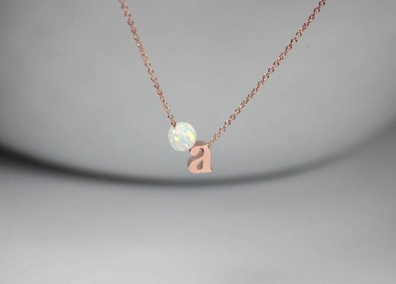 Opal Schmuck, Rose Gold Initial Halskette, 6 Mm Buchstabe Zierliche Einfache Minimal Geschenk Für Women.for Her von ElseDesigns