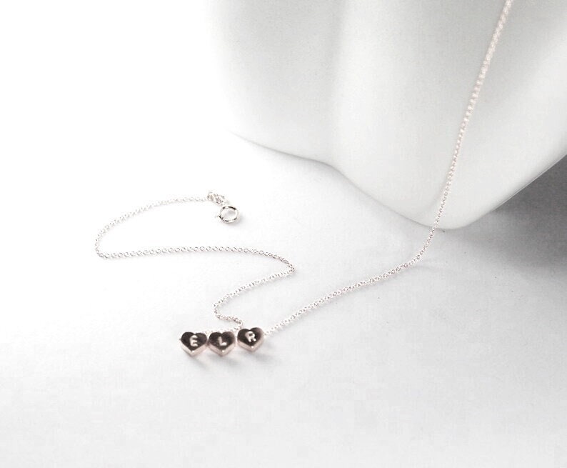 Personalisierte Herz Halskette Benutzerdefinierte Anfang Schmuck Monogramm Pendant.3 Beste Freunde, Dreifach Halskette von ElseDesigns