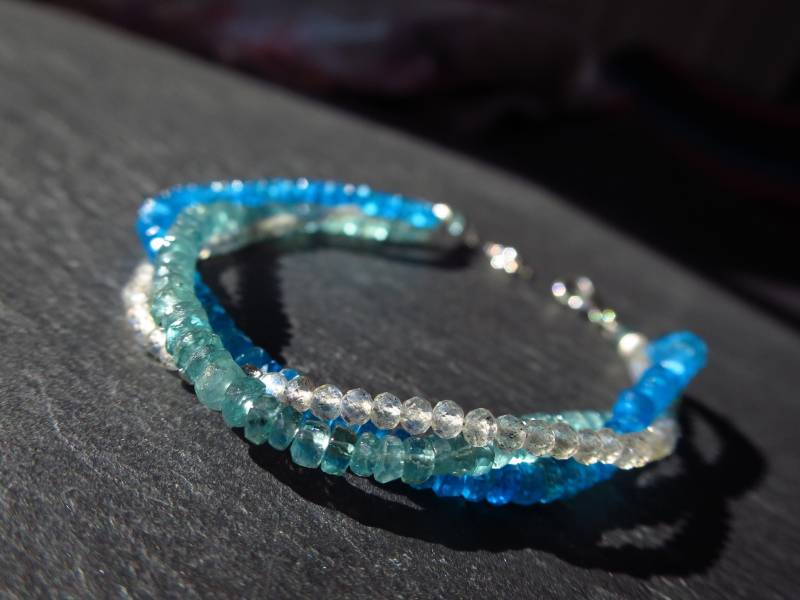 Drei Reihiges Edelstein-Armband Natürlicher Unbehandelter Edelsteine Blauer Turmalin Apatit Und Labradorit Facettiert Sterling Silber Unikat von ElstarDesign
