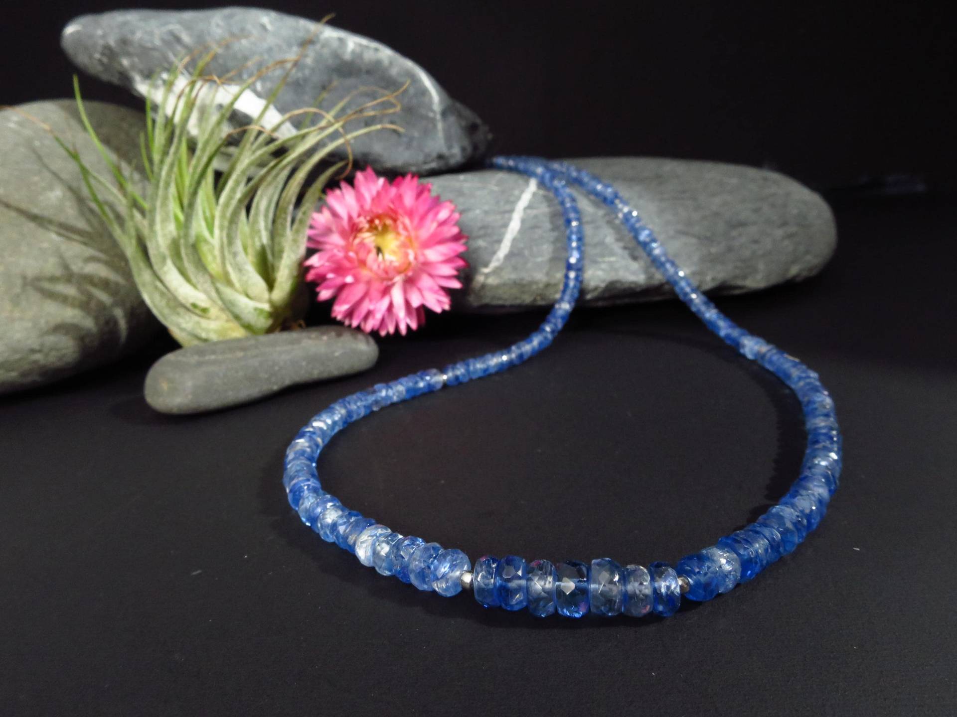 Kyanit Kette Silber Disthen Collier Blau Edelstein Natur Halskette Geschenk Unikat Natürliche Aaa Qualität Kyanit Kette Silber Disthen Collier Blau Edelstein Natur Halskette Geschenk Unikat Natürliche Aaa Qualität von ElstarDesign