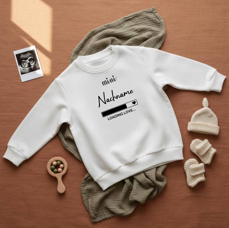 Sweatshirt Personalisiert Mini Loading Love | Schwangerschaft Verkünden Mama Pullover Geschenk Werdende Eltern Baby Shower von Elterntraeume