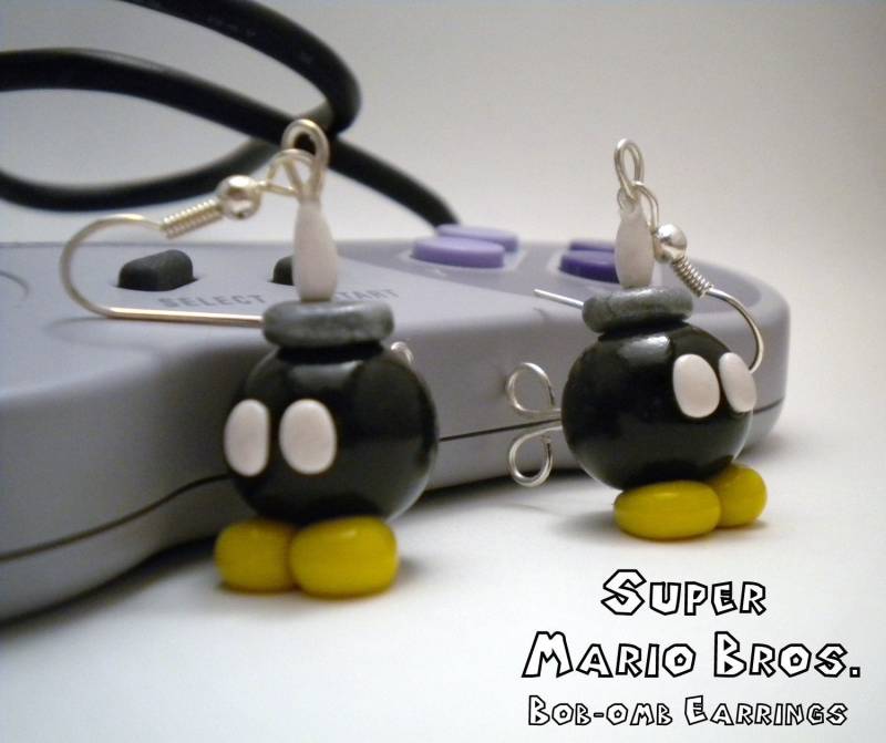 Bob-Omb Ohrringe - Super Mario Bros Nintendo Bob-Omb Ohrringe - Super Mario Bros Nintendo von ElvenStarClayworks