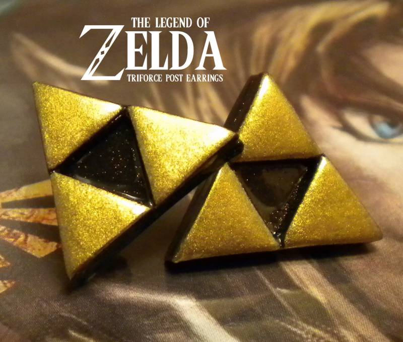 Triforce Post Ohrringe - Legend Of Zelda Nintendo Triforce Post Ohrringe - Legend Of Zelda Nintendo von ElvenStarClayworks