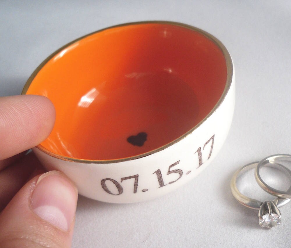 Custom Ring Dish Mandarine Orange Ringschale Silber Oder Gold Rand - Farbe Ändern Fügen Sie Benutzerdefinierten Text Personalisierte Hochzeit von ElyciaCamille