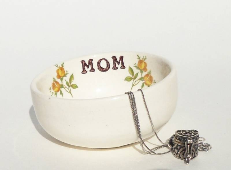 Geschenk Für Mama Kerzenhalter Gelbe Rose Babyparty Neue Mutter Schwiegermutter Geschenk Für Schmuckschale Mama Geburtstag Handgefertigt von ElyciaCamille