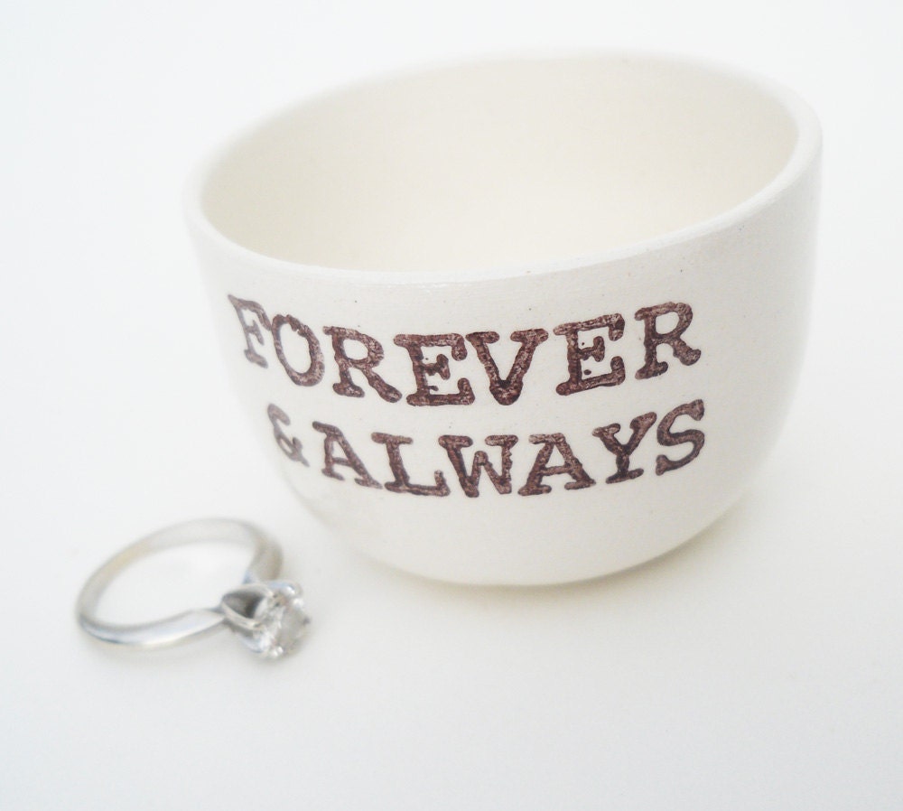 Ringhalter Für Immer Und Versandfertig - Geschenkidee Last Minute Brautparty Geschenk Verlobungsgeschenk Hochzeitsgeschenk von ElyciaCamille