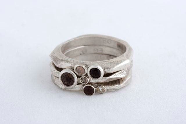Redesigned Cognac Diamant & Rauchquarz Trio Ringset Gestapelt von ElyseGarlingJewelry