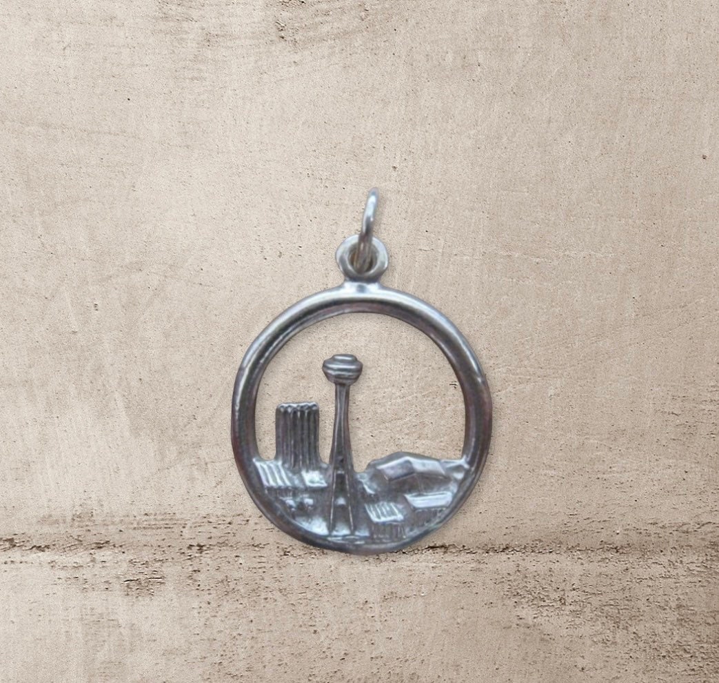 Seattle Worlds Fair Charm in Sterling von ElyseGarlingJewelry