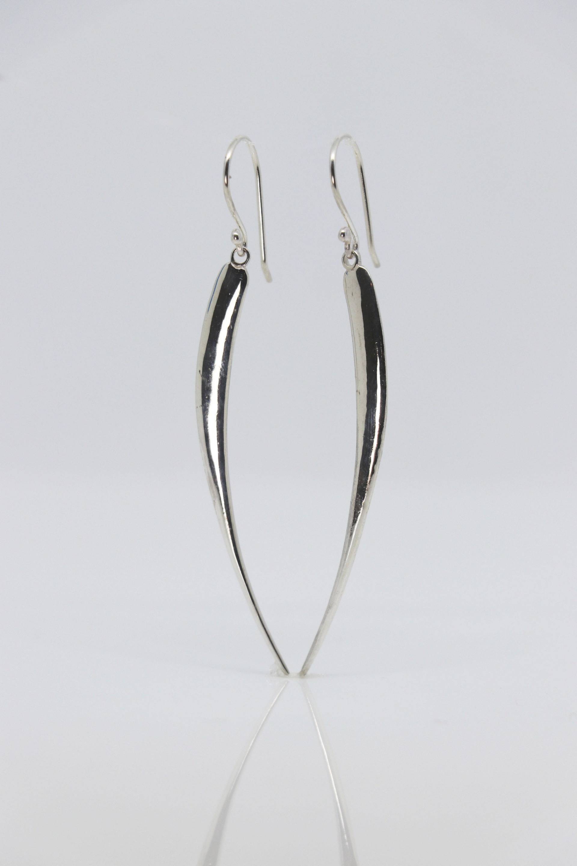 sterling Talon Ohrringe Schwert Silber Fangzahn von ElyseGarlingJewelry