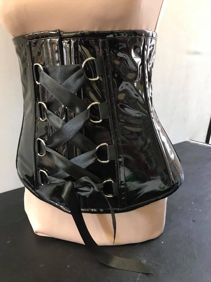 Pvc Unterbrust Korsett 70cm Taille, Halloween Korsett, Gothic Sale Pvc Unterbrust Korsett 70cm Taille, Halloween Korsett, Gothic Sale von ElysiumCorsets