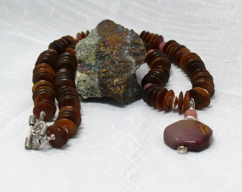 Afrikanisch Inspiriert Schmuck, Brauntöne Horn Halskette, Ungewöhnliches Geschenk Für Sie, Lange Klobige Jaspis Anhänger Schmuck Frauen von ElysiumUniqueJewelry