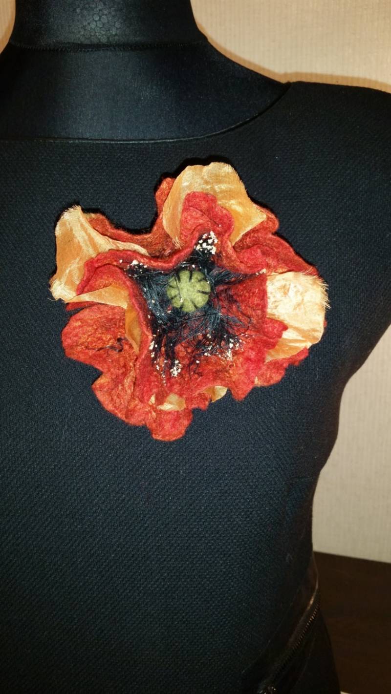 Gefilzte Blume, Hand Gefilzt Brosche, Wolle Brosche von ElzyWool