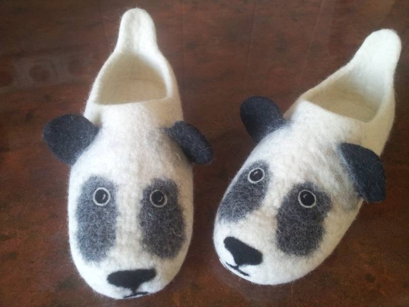 Gefilzte Hausschuhe. Weißer Teddybär. Handgemachte Warme Weiche Wolle 100 % von ElzyWool