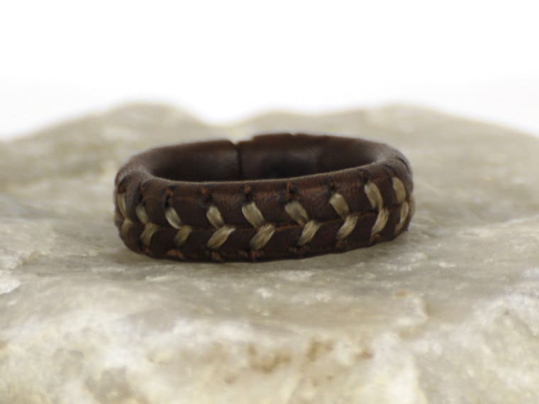 Anillo De Cuero Zadar Anillo De Cuero Zadar von EmCouros