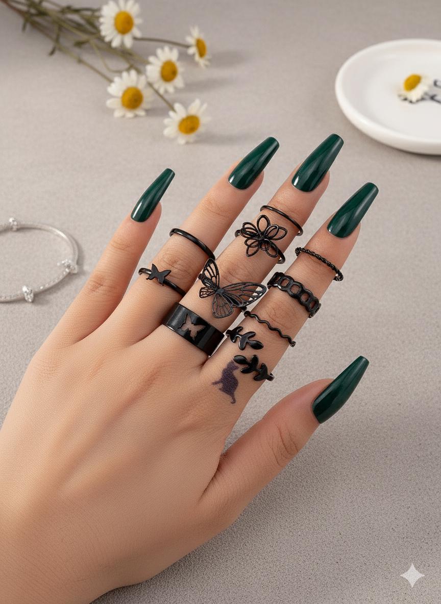 Schwarzes Ringset Mit Herz & Schmetterling Deko 10stück Für Damen Black Mode Schwarzer Schmuck Gotik Rings Ring Set Mädchen Frauen von EmaDesignsDe