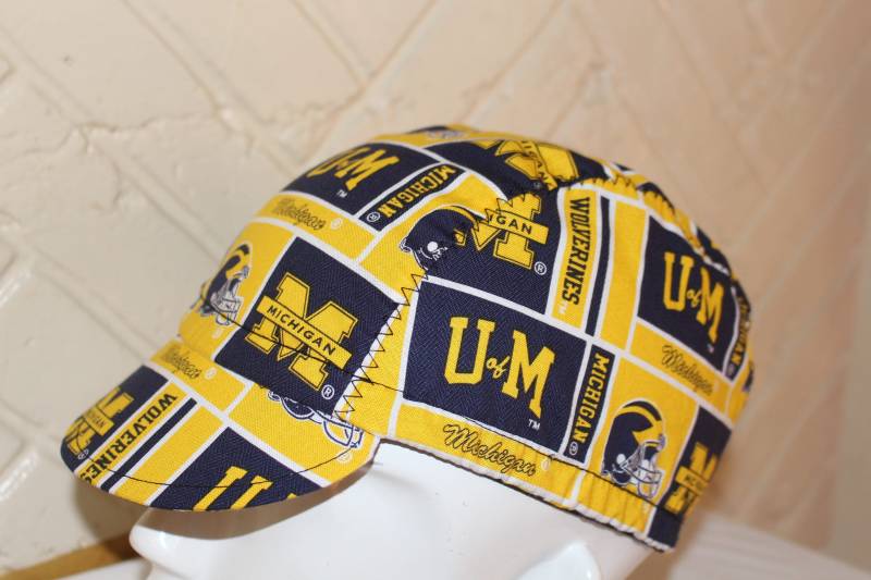 Radsportmütze Aus 100% Baumwolle Mit Griffen Und M L Radsportmütze Aus 100% Baumwolle Mit Griffen Und M L von Emanuelcapbicy