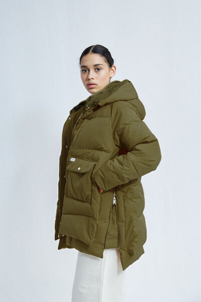 Embassy of Bricks and Logs Vegane Daunenjacke Lyndon Puffer Jacket von Embassy of Bricks and Logs