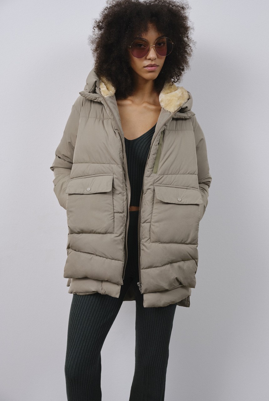 LYNDON PUFFER JACKET | Embassy of Bricks and Logs | vegan... S von Embassy of Bricks and Logs