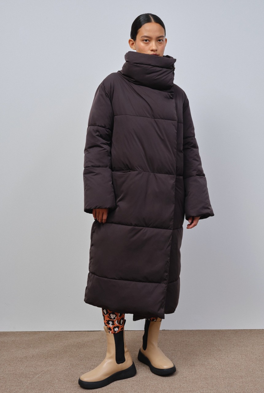 NIZZA PUFFER COAT | Embassy of Bricks and Logs | veganer ... L von Embassy of Bricks and Logs