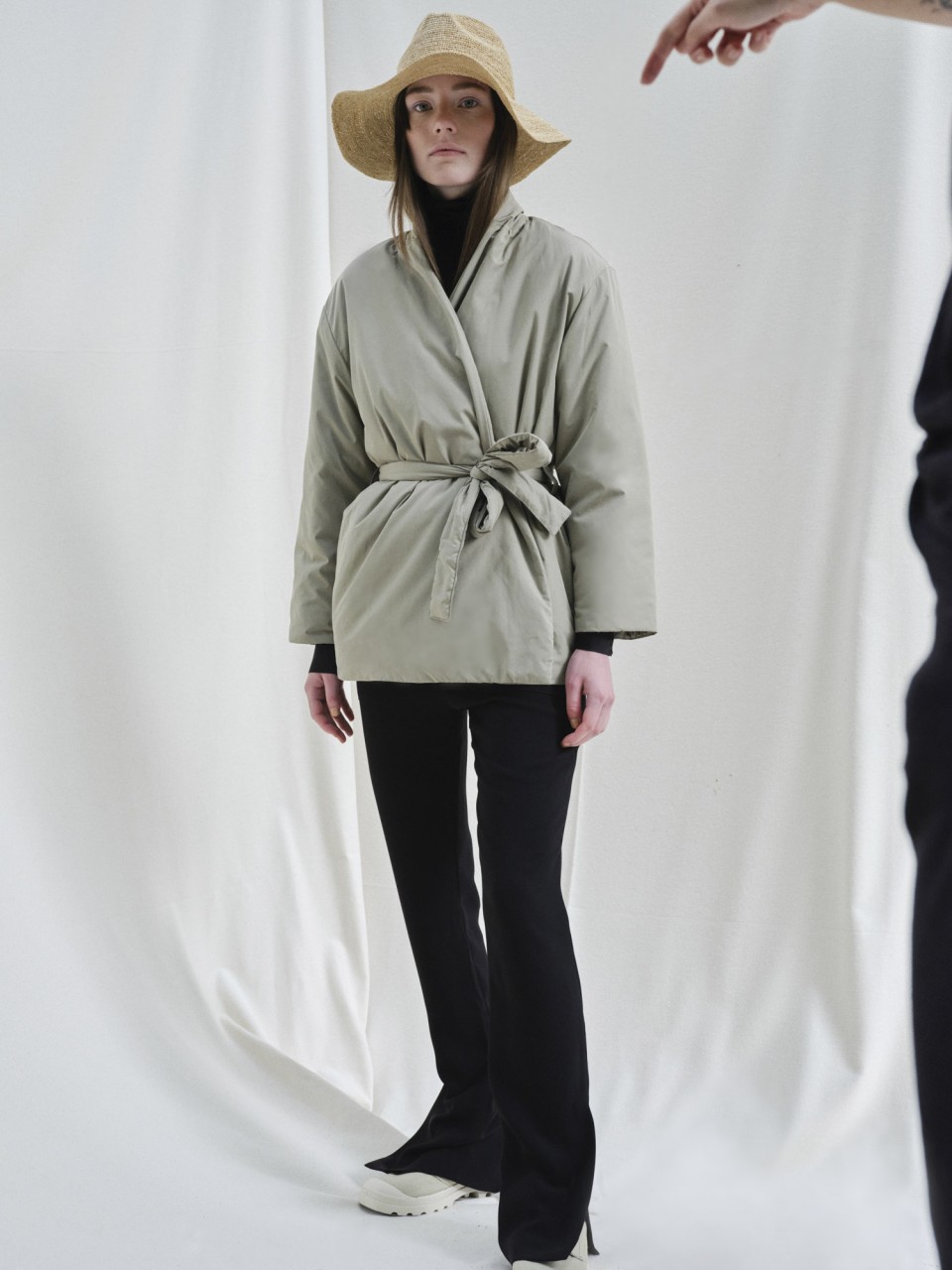 Skara | Embassy of Bricks and Logs | vegane Jacke | Pale ... XS von Embassy of Bricks and Logs