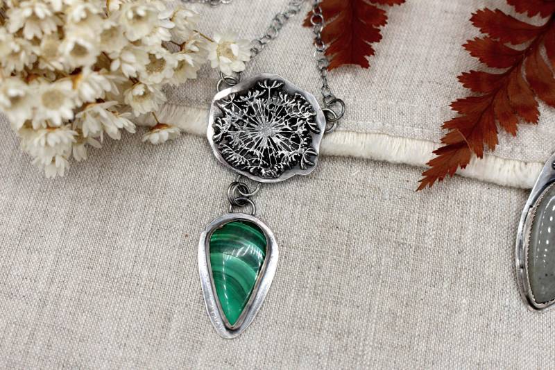 Grüne Pusteblumen Handgeschmiedete Kette Aus 925Er Silber Und Malachit von Emberlun