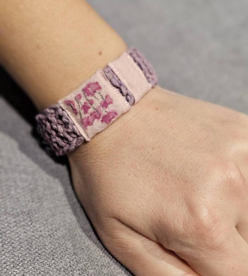 Gestrickte Ethno-stil Hanf Armband Einstellbar Boho Schmuck von Embraceleting