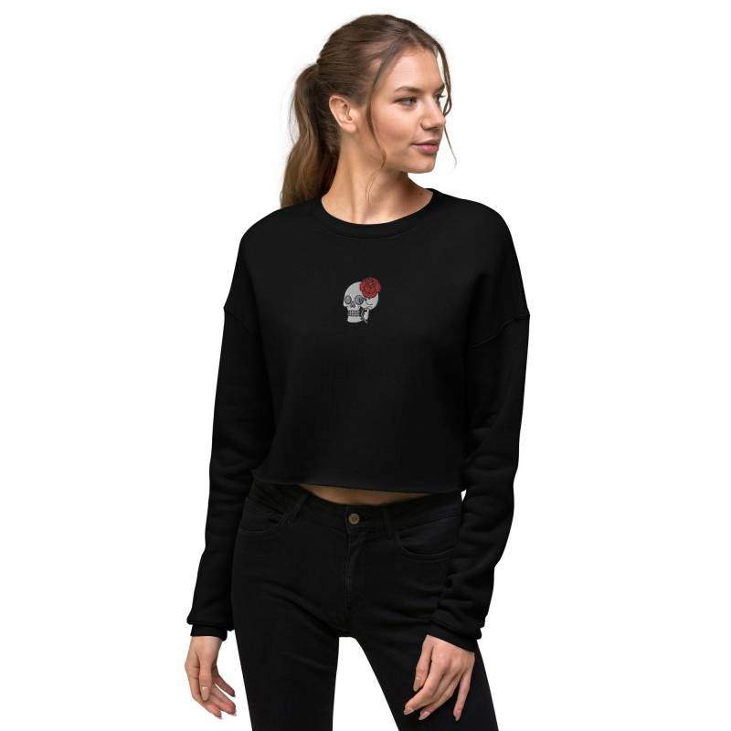 Rose Skull Crop Sweatshirt Bestickt Abgeschnitten Crewneck Liebhaber Frauen Pullover Geschenk Für Schädel Fan von EmbroideredButterfly