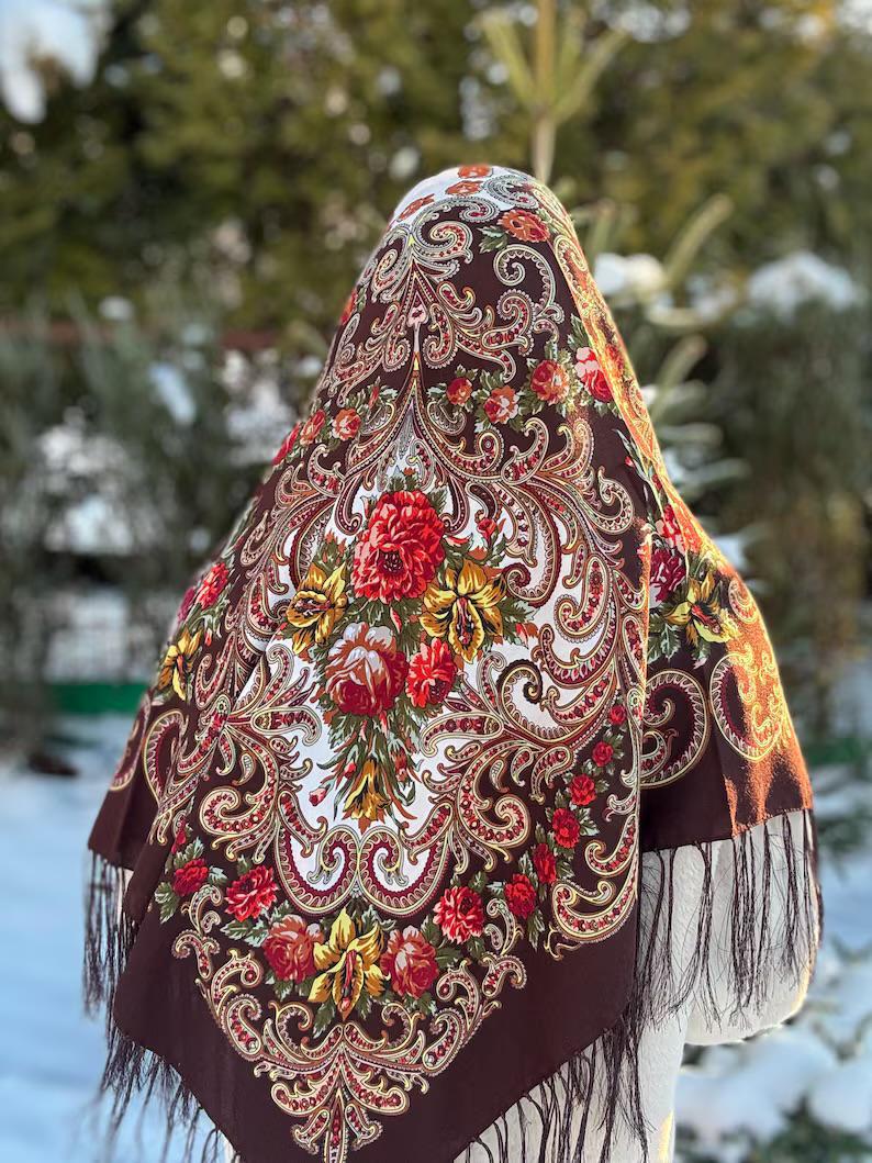 Braune Wollstola Ethno Blumen Schal - Slavic Boho Pavlovo Posad von EmbroideredCloth