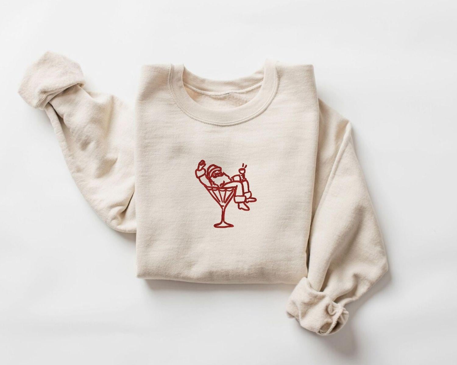 Besticktes Weihnachtssweatshirt, Weihnachten Gestickter Rundhalsausschnitt, Gemütlicher Winterpullover, Martini-Pullover von EmbroiderellaCo