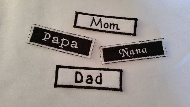 1x3 Mini Namenspatch Namenspatches - Zum Aufbügeln Rechteckig Mit Geraden Kanten Biker Tags von EmbroideryByZevotek