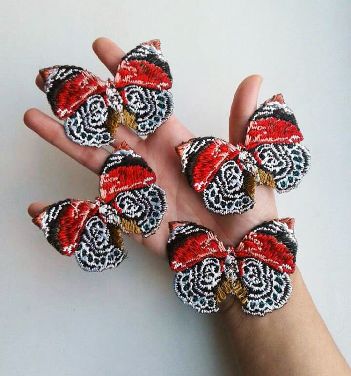 Moks106(P Set 4 Stück Butterfly 88 Diaethria Anna Insect Gestickter Aufnäher von EmbroideryMoks