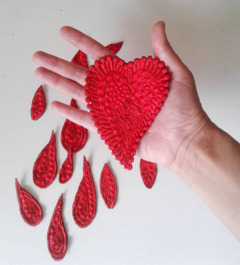 Moks217(P Set Herz Und Blutstropfen Aufnäher, Gestickt von EmbroideryMoks