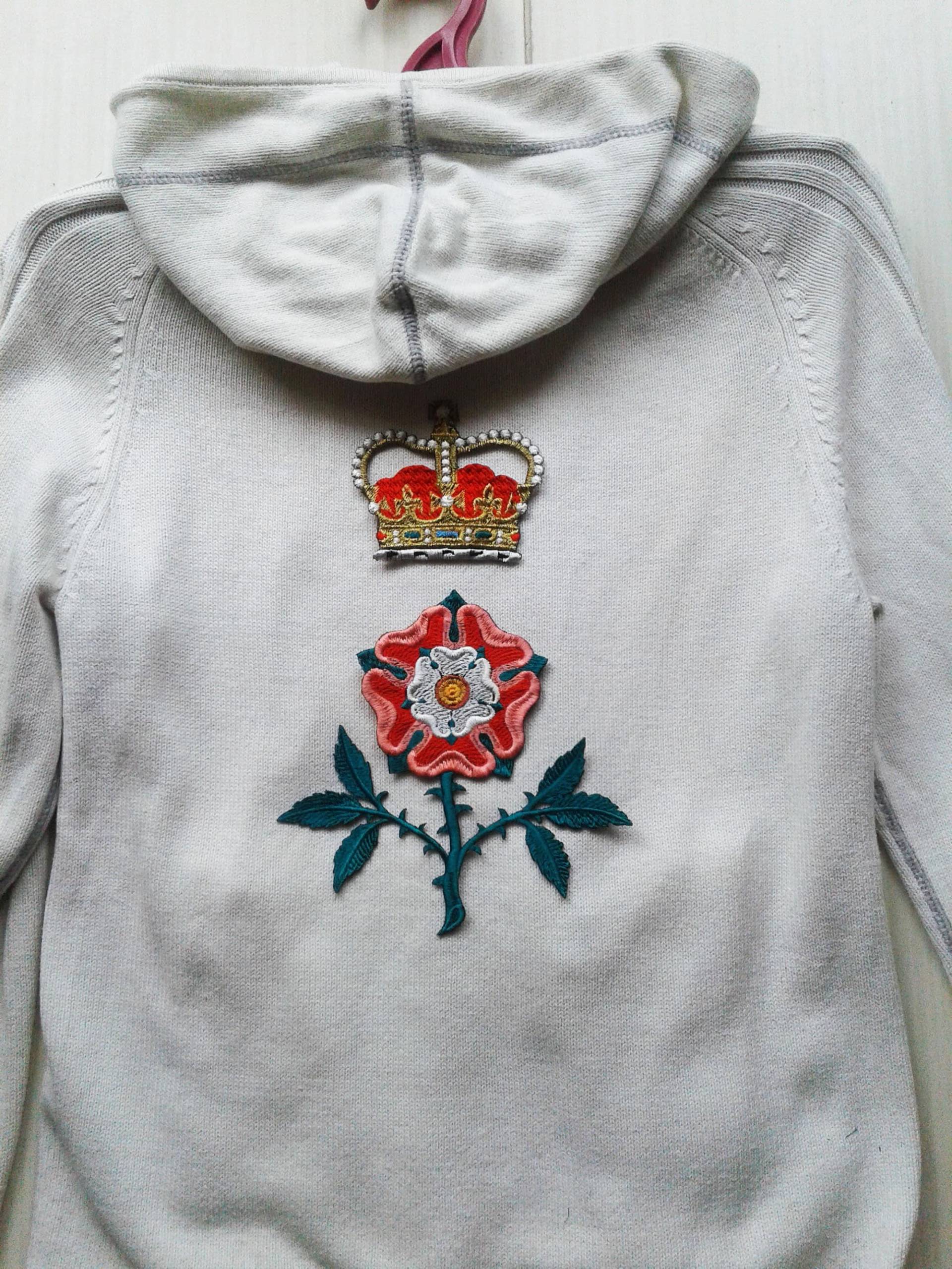 Moks223(P Tudor Rote Rose Und Krone Gestickter Aufnäher von EmbroideryMoks