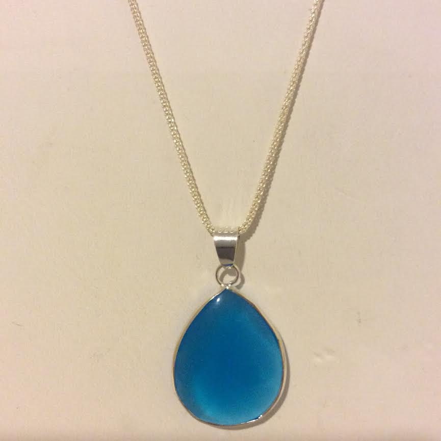 Blau Und Silber Teardrop Anhänger Halskette von EmeliaHart
