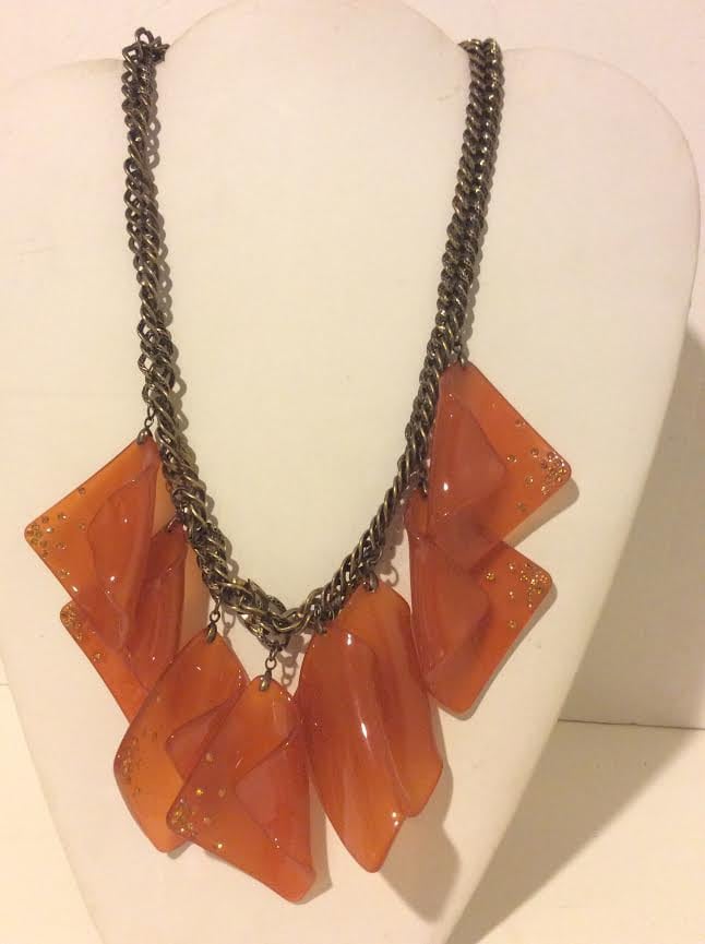 Burnt Orange Kurze Harz Klobige Verbindung Halskette von EmeliaHart