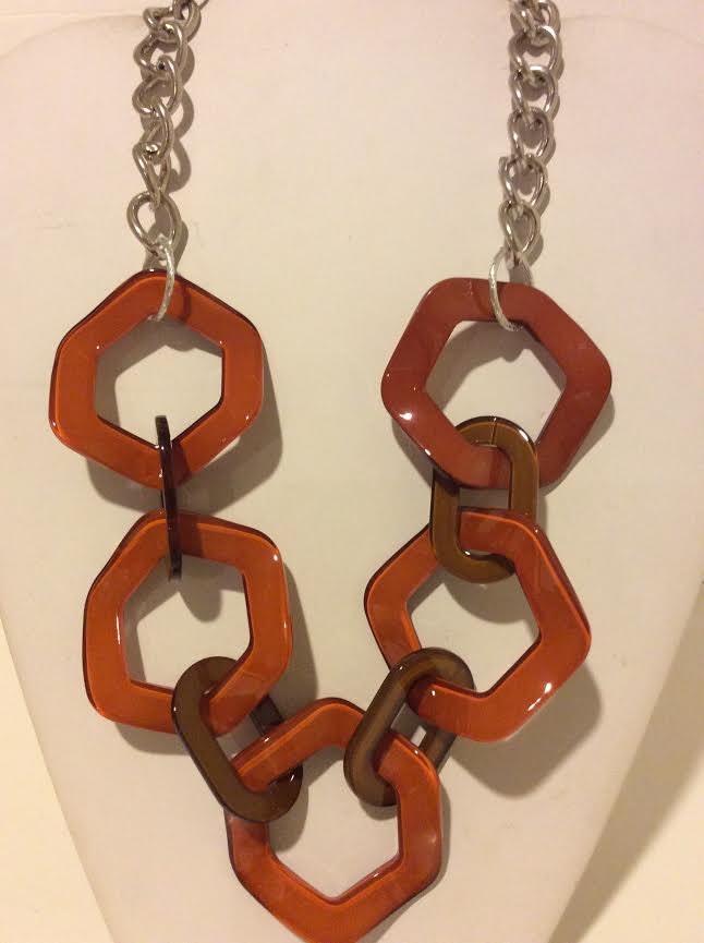 Cognac Und Braun Kurze Klobige Einzigartige Harz Verbindung Halskette von EmeliaHart