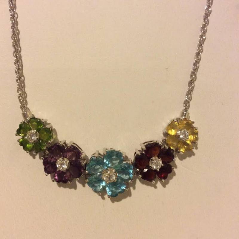 Grün Lila Blau Rot Gelb Sterling Silber Kurze Elegante Halskette Grün Lila Blau Rot Gelb Sterling Silber Kurze Elegante Halskette von EmeliaHart