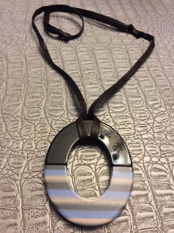 Multi Color Verstellbare Länge Große Harz Anhänger Halskette von EmeliaHart